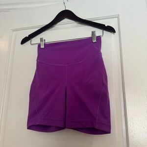 LULULEMON Bike Shorts, Purple (US 4)